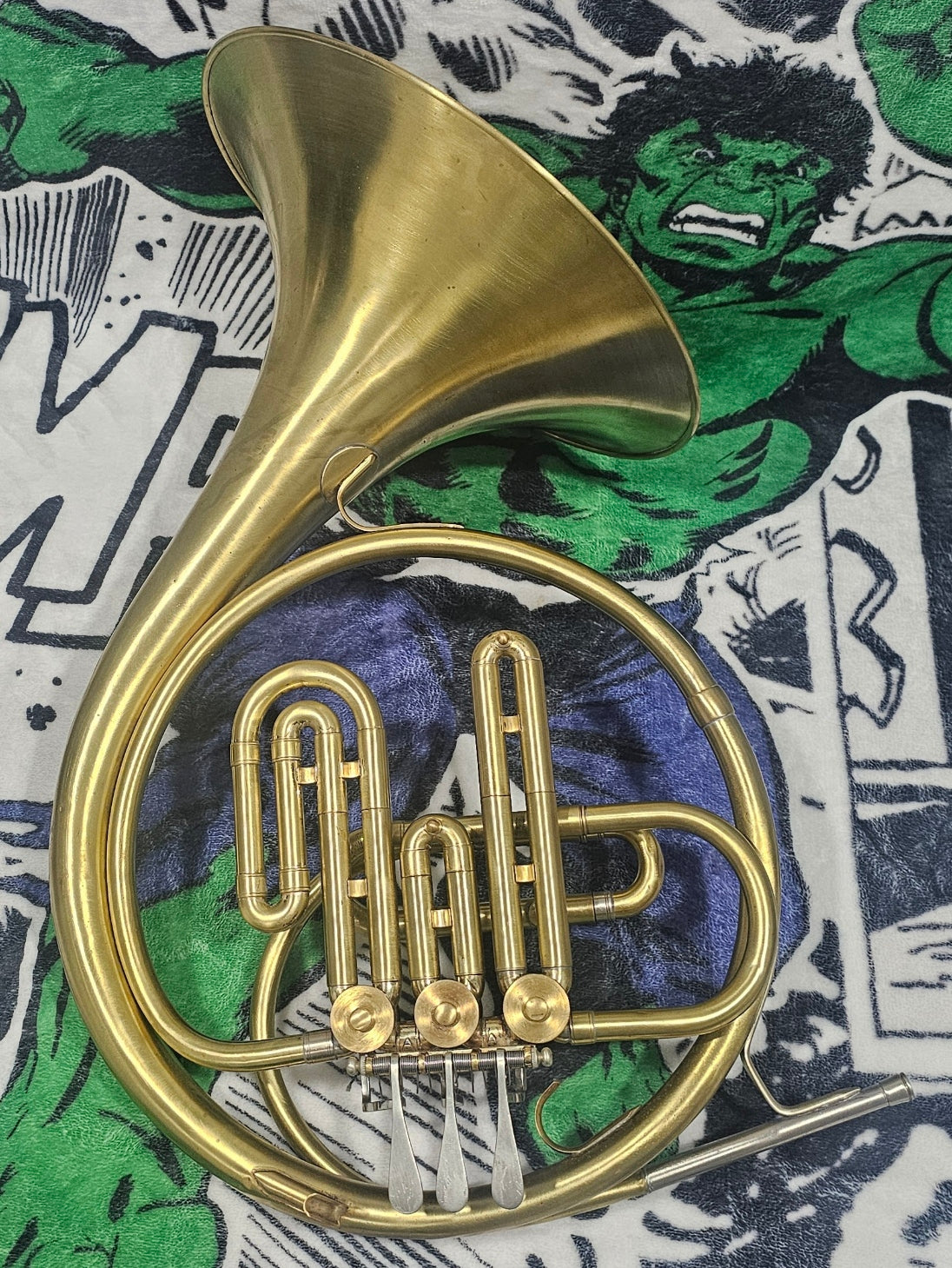 Single French Horns – Tagged 