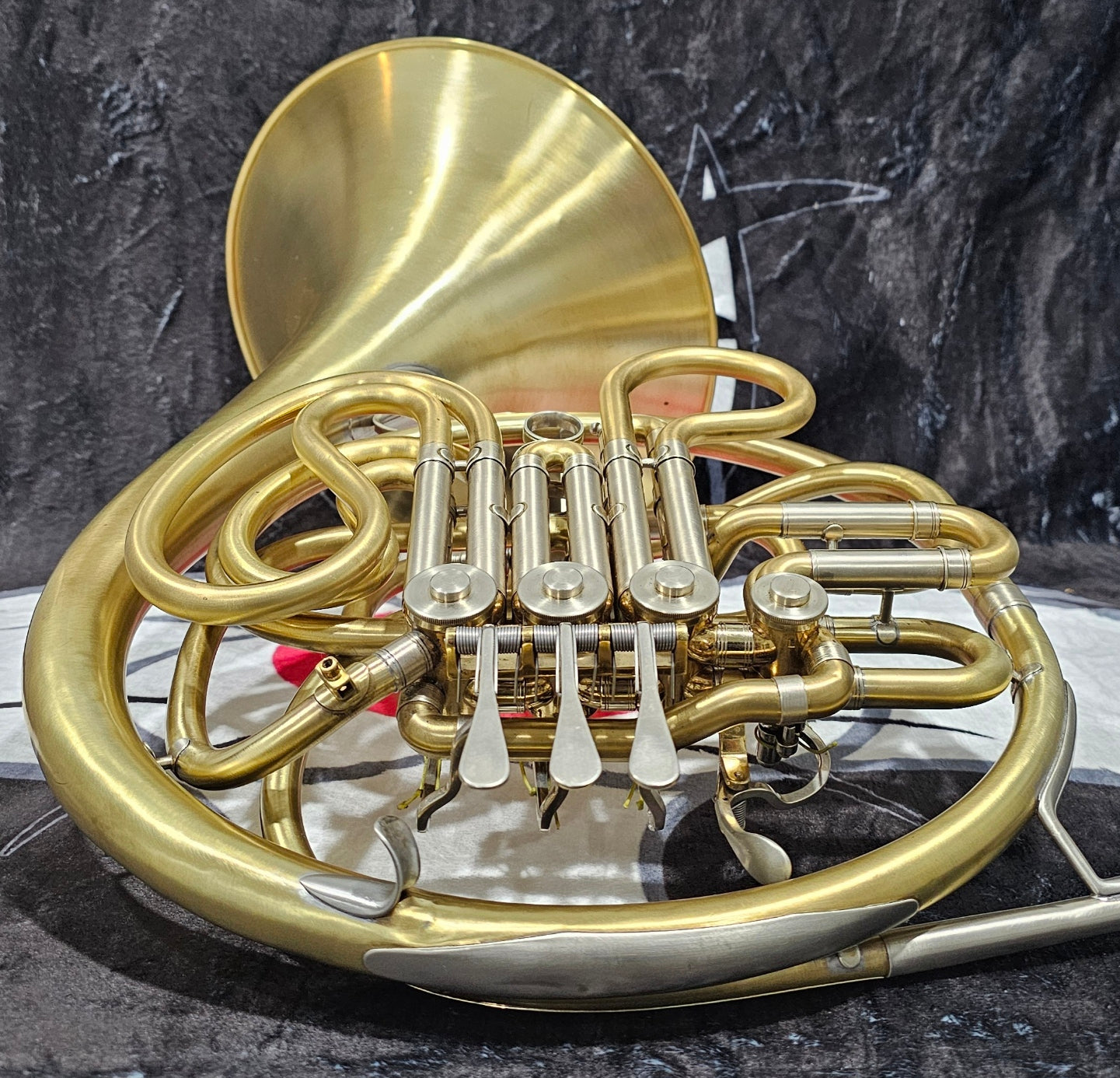 Conn 6D Eastlake Ohio Yellow Brass Double French Horn (Free